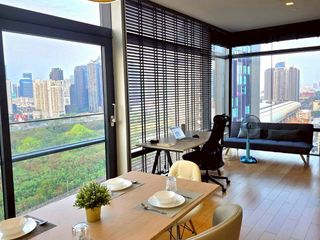 Condo en alquiler de 2 habitaciones en Watthana, Bangkok