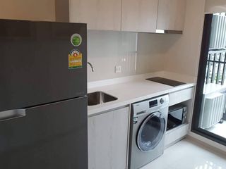 Condo en alquiler de 1 habitaciones en Khlong Toei, Bangkok