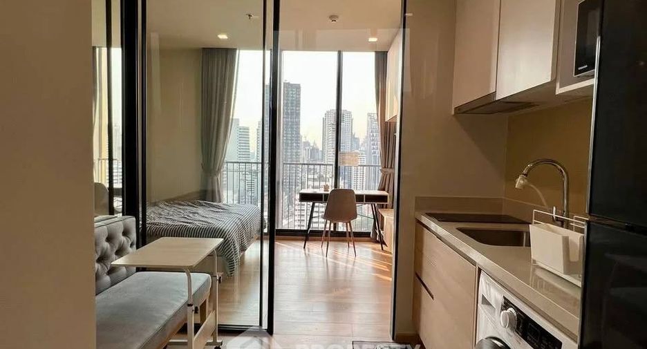 Condo en alquiler de 1 habitaciones en Watthana, Bangkok