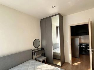 Wohnung zur Miete mit 2 Zimmer in Huai Khwang, Bangkok