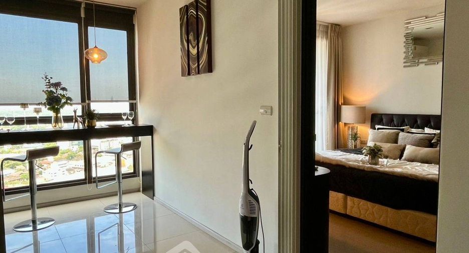 Condo en alquiler de 1 habitaciones en Khlong Toei, Bangkok