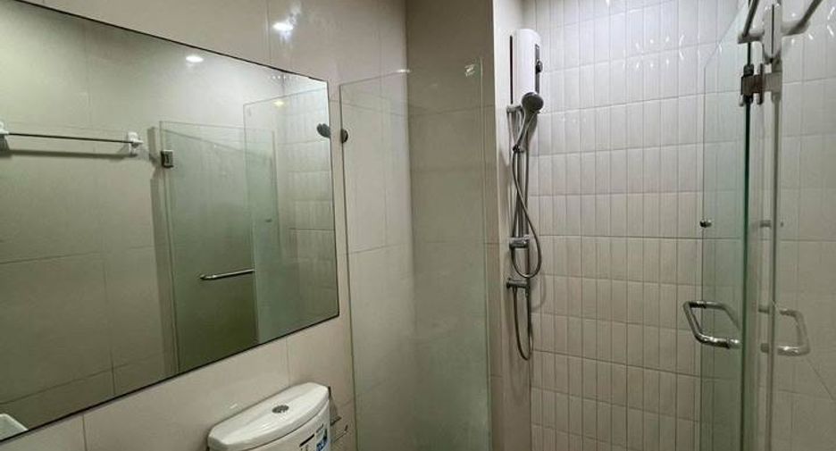 Condo en alquiler de 1 habitaciones en Watthana, Bangkok
