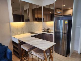 Condo en alquiler de 1 habitaciones en Khlong San, Bangkok