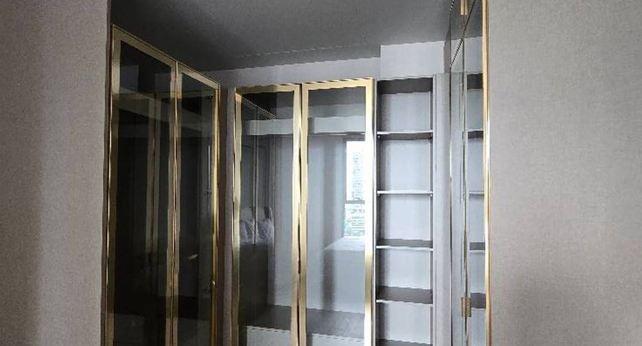 Condo en alquiler de 1 habitaciones en Khlong Toei, Bangkok