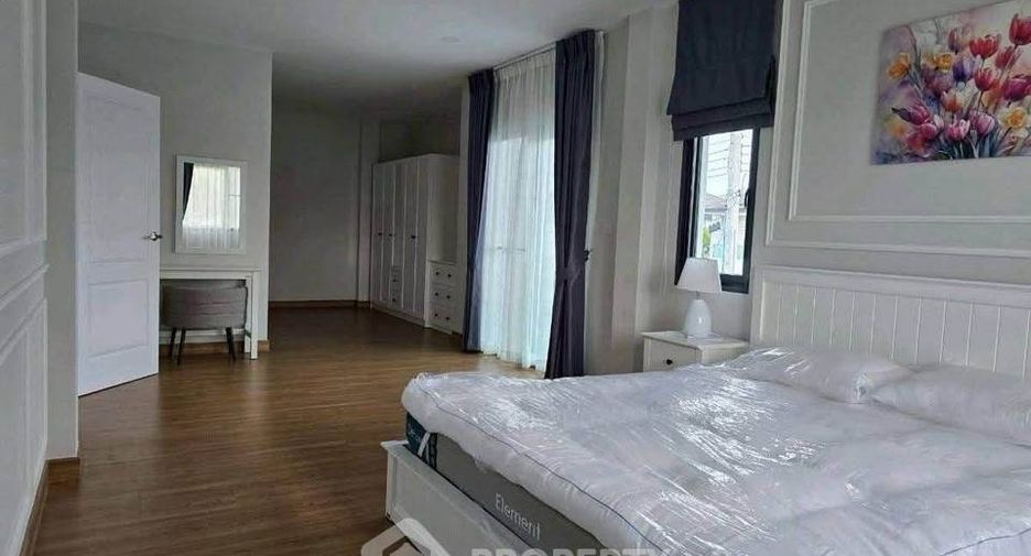 For rent 4 bedrooms house in Don Mueang, Bangkok