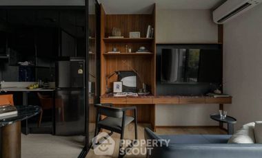 For rent 1 bed condo in Phaya Thai, Bangkok