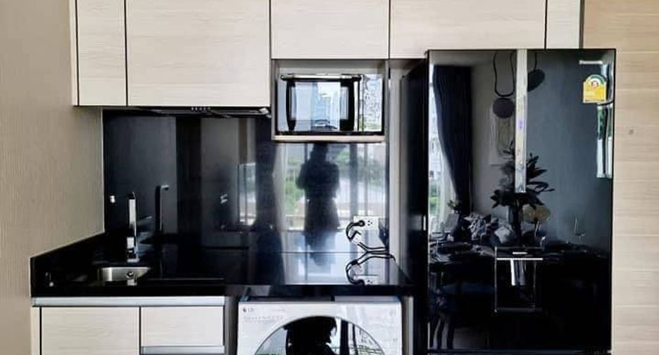 Wohnung zur Miete mit 2 Zimmer in Khlong Toei, Bangkok