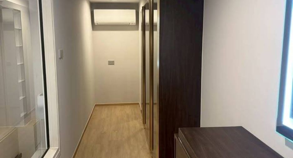 For rent 1 bed condo in Bang Rak, Bangkok