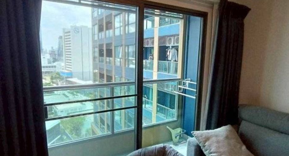 Condo en alquiler de 2 habitaciones en Watthana, Bangkok