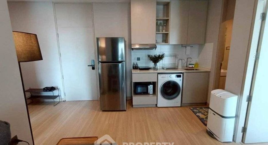 Condo en alquiler de 2 habitaciones en Watthana, Bangkok