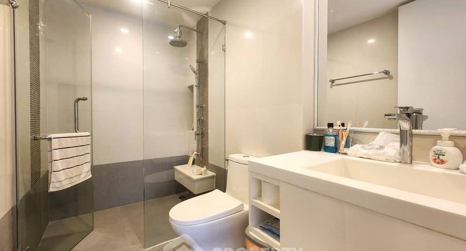 For rent 1 bed condo in Sathon, Bangkok