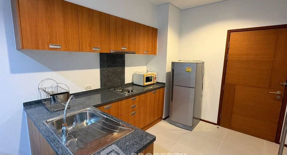 Wohnung zur Miete mit 1 Zimmer in Khlong San, Bangkok