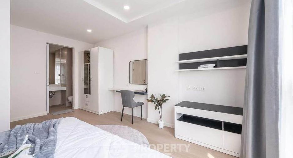 Wohnung zur Miete mit 2 Zimmer in Wang Thonglang, Bangkok