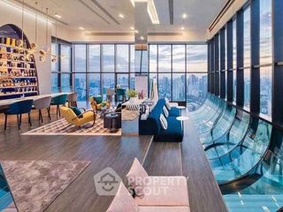 Condo en alquiler de 1 habitaciones en Watthana, Bangkok