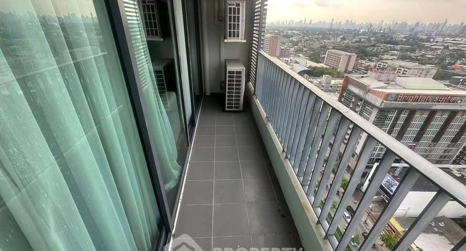 Condo en alquiler de 2 habitaciones en Bang Na, Bangkok