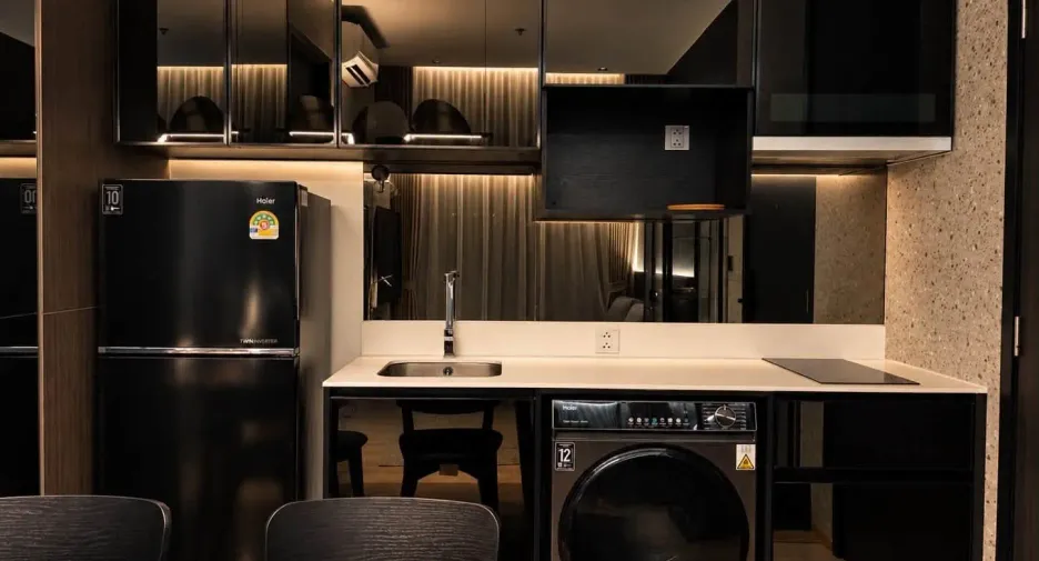 For rent 1 bed condo in Phaya Thai, Bangkok