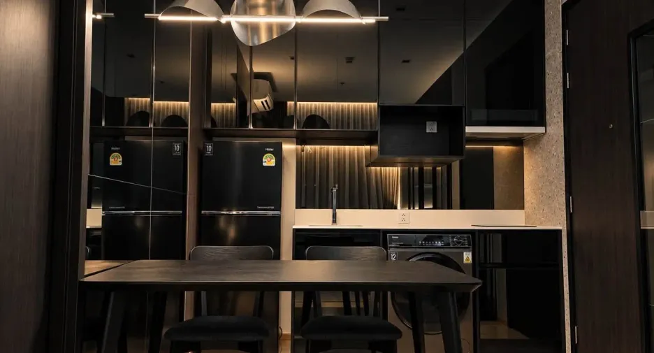 For rent 1 bed condo in Phaya Thai, Bangkok