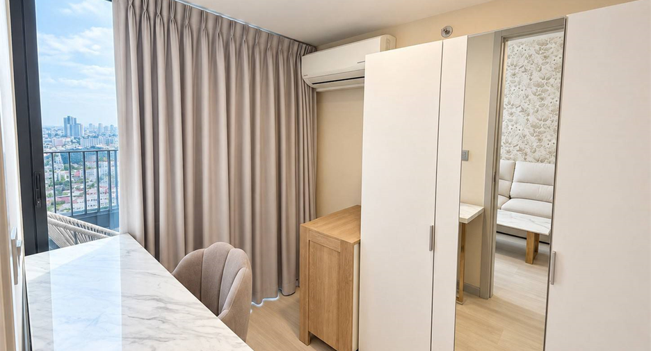 For rent 1 bed condo in Sathon, Bangkok