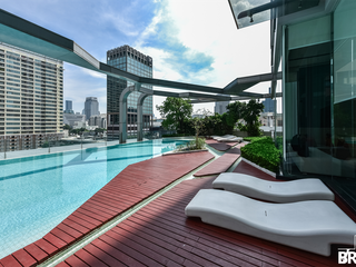 Wohnung zur Miete mit 1 Zimmer in Pathum Wan, Bangkok