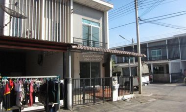 Reihenhaus zum Kauf mit 3 Zimmer in Khlong Luang, Pathum Thani