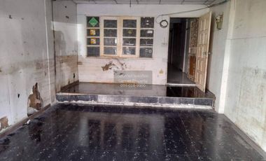 Reihenhaus zum Kauf mit 6 Zimmer in Min Buri, Bangkok