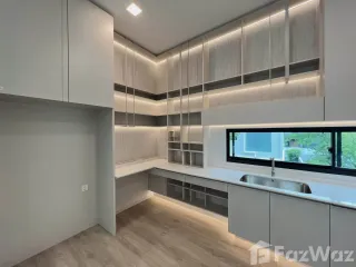 出租 4 卧室 独立屋 在 Saphan Sung, 曼谷