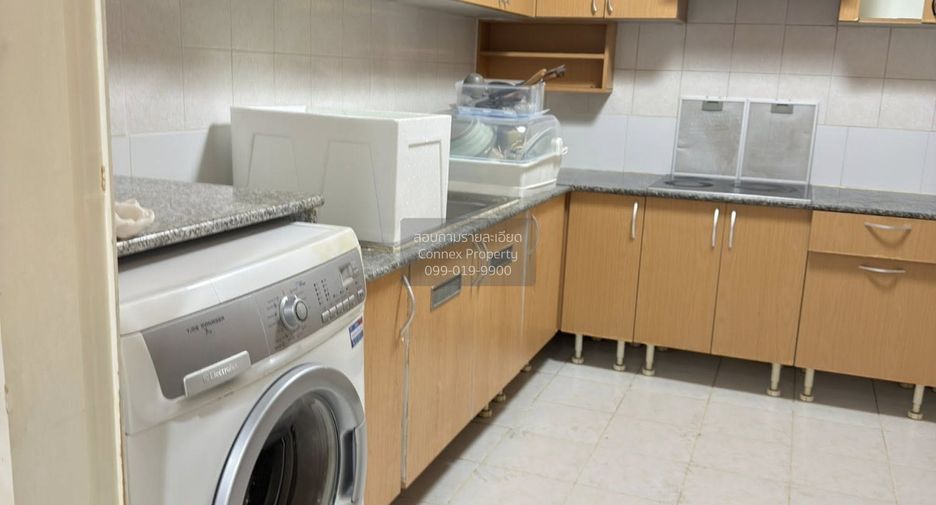 Wohnung zur Miete mit 3 Zimmer in Watthana, Bangkok