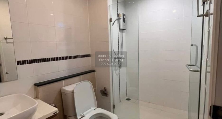 For rent 3 bedrooms townhouse in Pak Kret, Nonthaburi