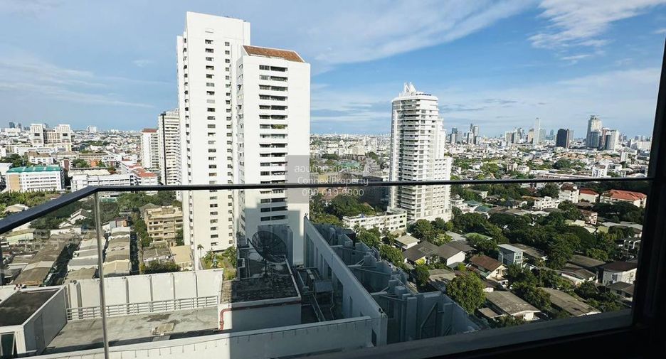 Condo en alquiler de 2 habitaciones en Watthana, Bangkok