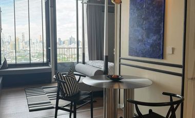 Condo en alquiler de 1 habitaciones en Watthana, Bangkok