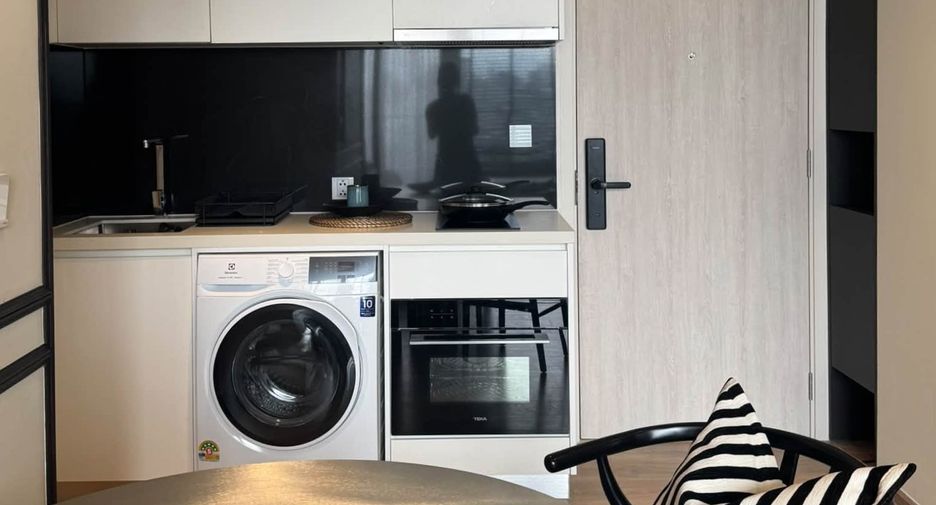 Condo en alquiler de 1 habitaciones en Watthana, Bangkok