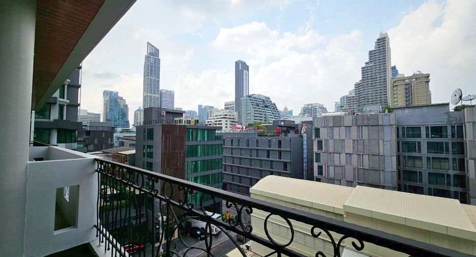 À louer 3 chambres condo à Watthana, Bangkok