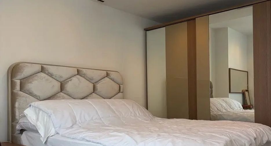 For rent 2 ベッドルーム condo in Sathon, Bangkok