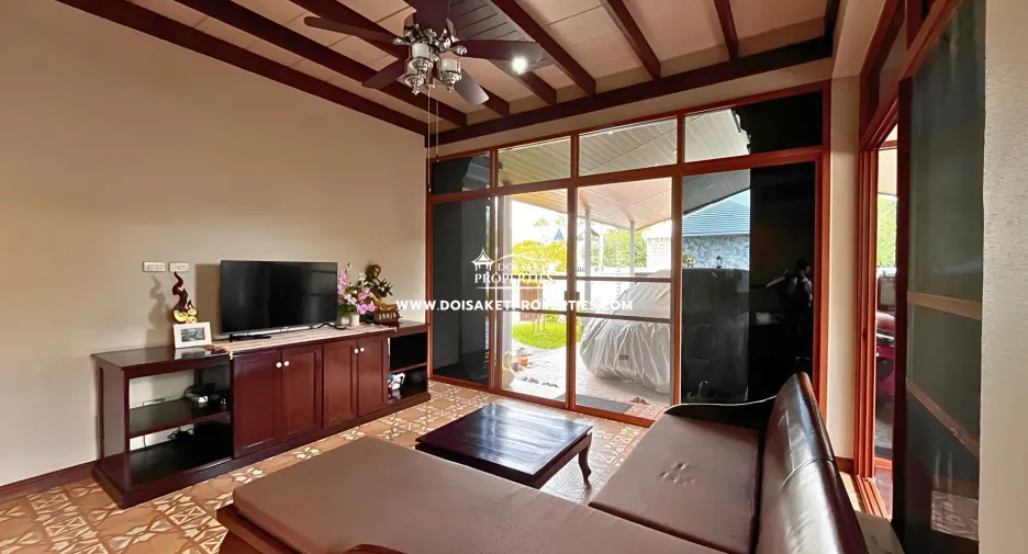 Haus zum Kauf mit 3 Zimmer in Doi Saket, Chiang Mai