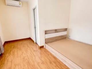 Haus zur Miete mit 4 Zimmer in San Kamphaeng, Chiang Mai