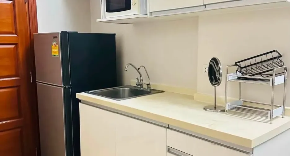 Wohnung zur Miete mit 1 Zimmer in Din Daeng, Bangkok