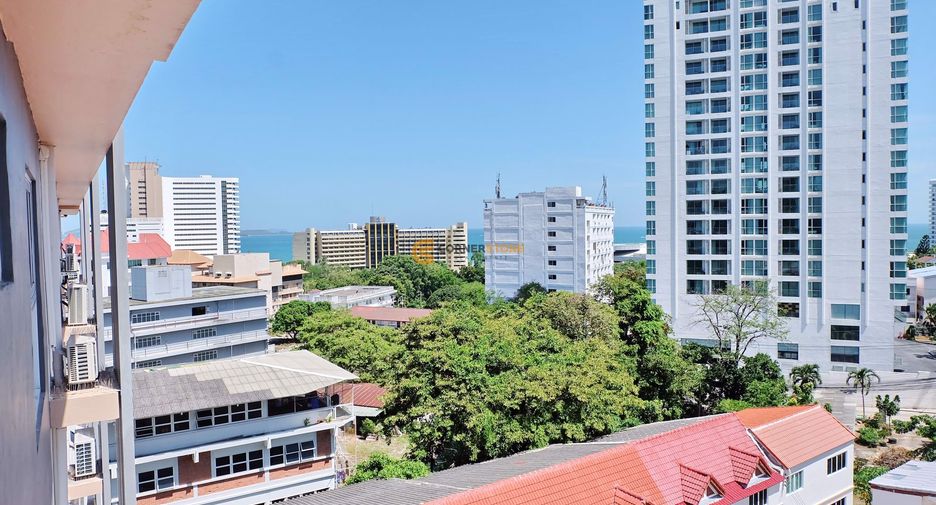 For rent 3 bedrooms condo in Bang Lamung, Chonburi