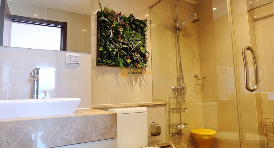 For rent 3 bedrooms condo in Bang Lamung, Chonburi