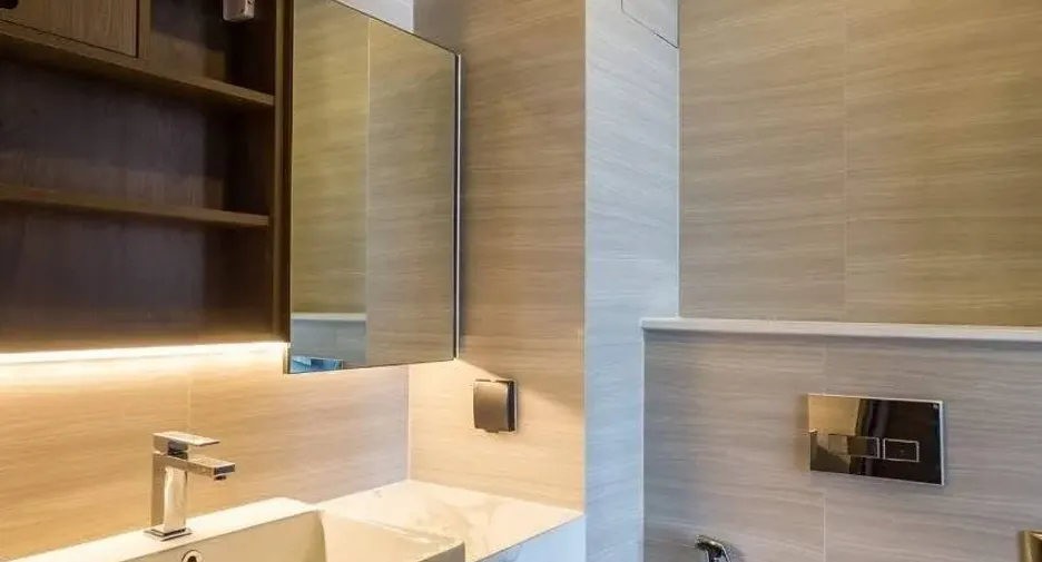 Condo en alquiler de 3 habitaciones en Watthana, Bangkok