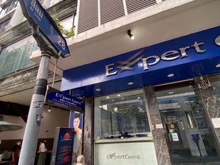 For sale retail Space in Bang Rak, Bangkok