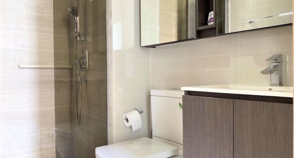 For rent 1 bed condo in Khlong Toei, Bangkok