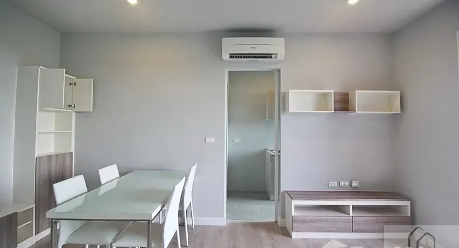 For sale 2 ベッドルーム condo in Phutthamonthon, Nakhon Pathom