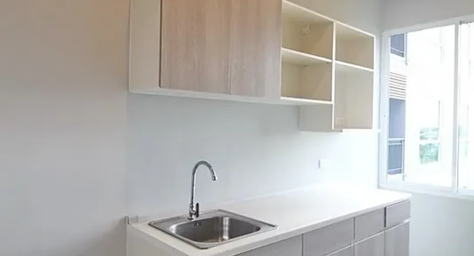 For sale 2 ベッドルーム condo in Phutthamonthon, Nakhon Pathom