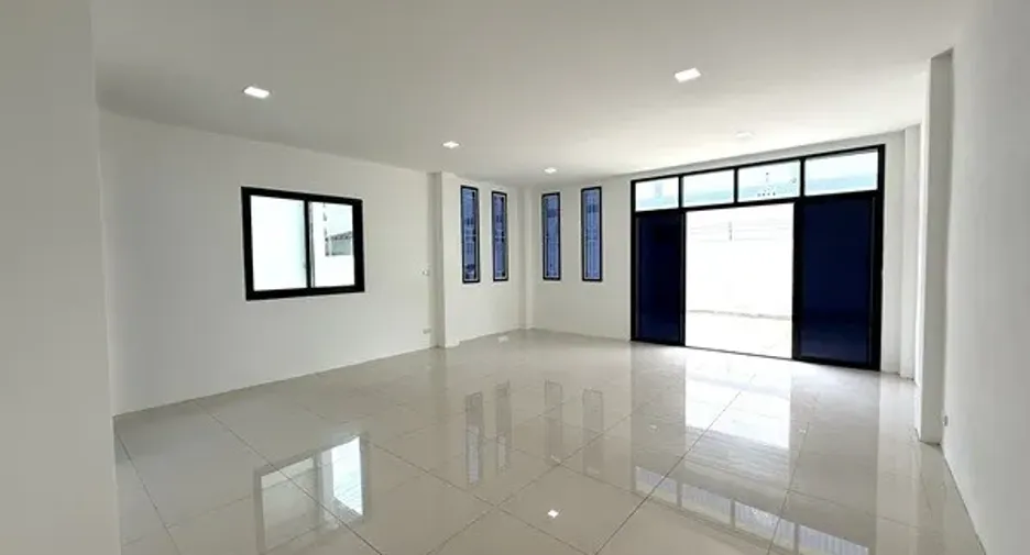 ขาย 2 ห้องนอน บ้านเดี่ยว ใน เมืองสมุทรสาคร, สมุทรสาคร