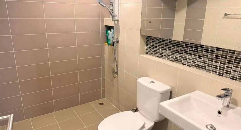 Haus zur Miete mit 3 Zimmer in Khlong Luang, Pathum Thani