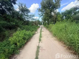Terreno en venta en Sai Noi, Nonthaburi