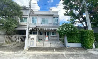 Casa adosada en venta de 2 habitaciones en Bang Yai, Nonthaburi