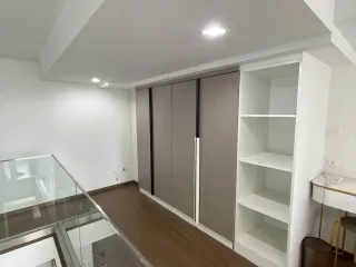 Аренда 2 спальни кондо в Банг Капи, Бангкок