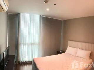 Аренда 2 спальни кондо в Ратчатхещи, Бангкок