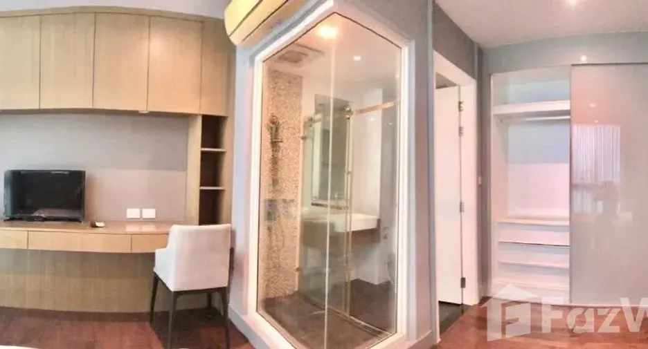 For rent 2 bedrooms condo in Ratchathewi, Bangkok